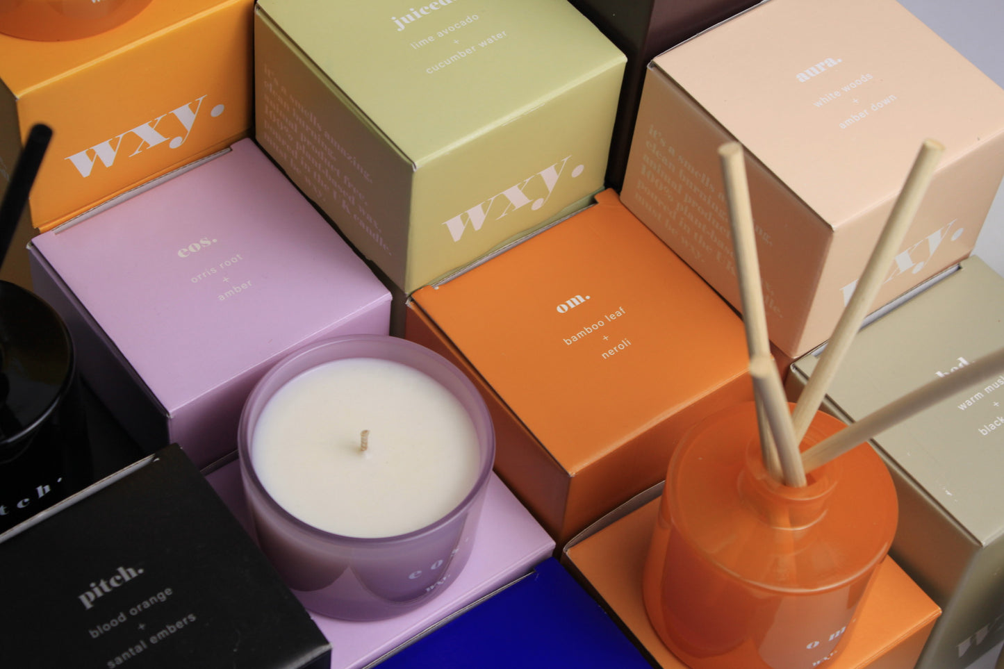 Om Bamboo Leaf & Neroli Wxy Deluxe Candle