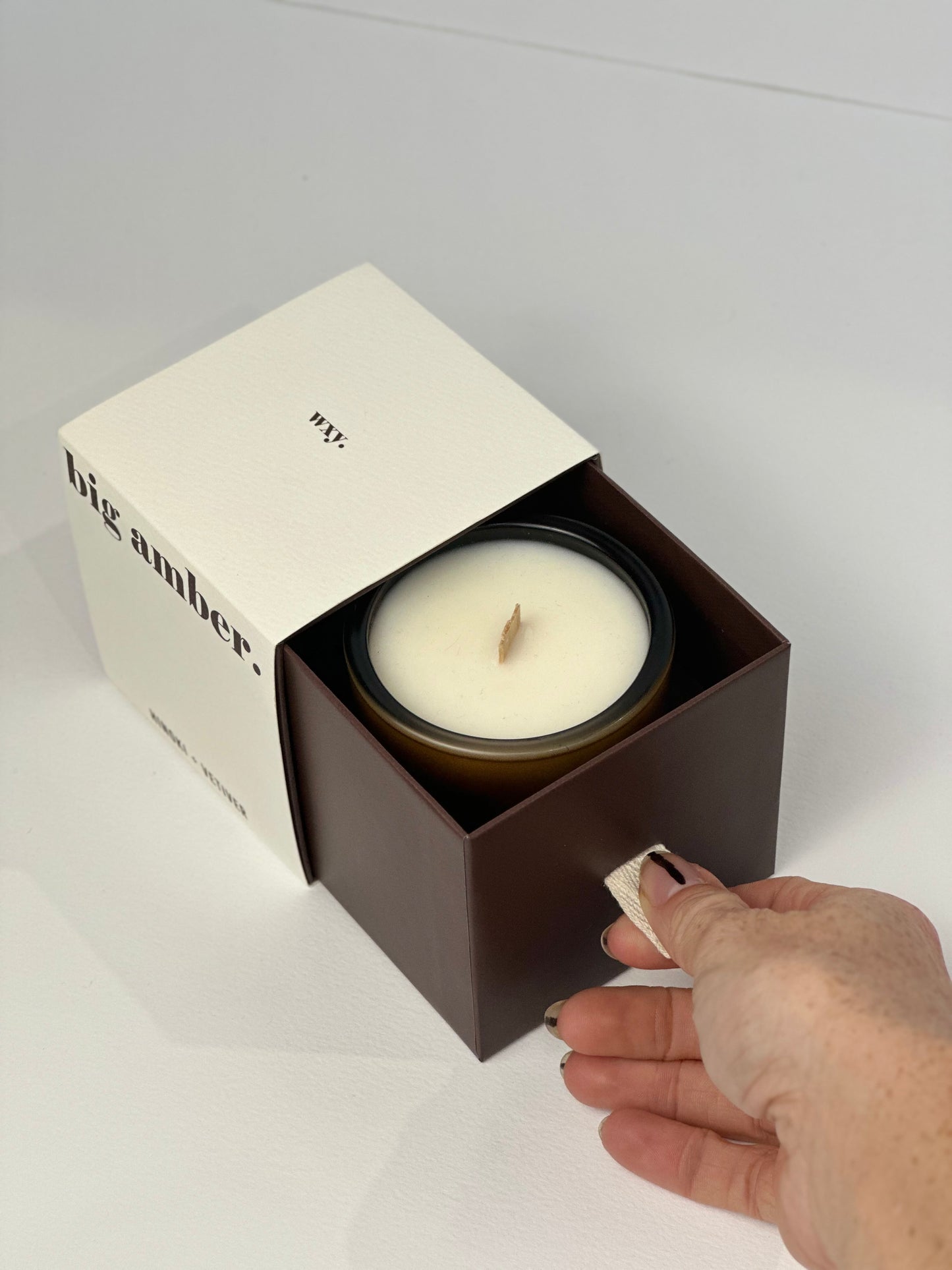Wxy Luxury Amber Candle