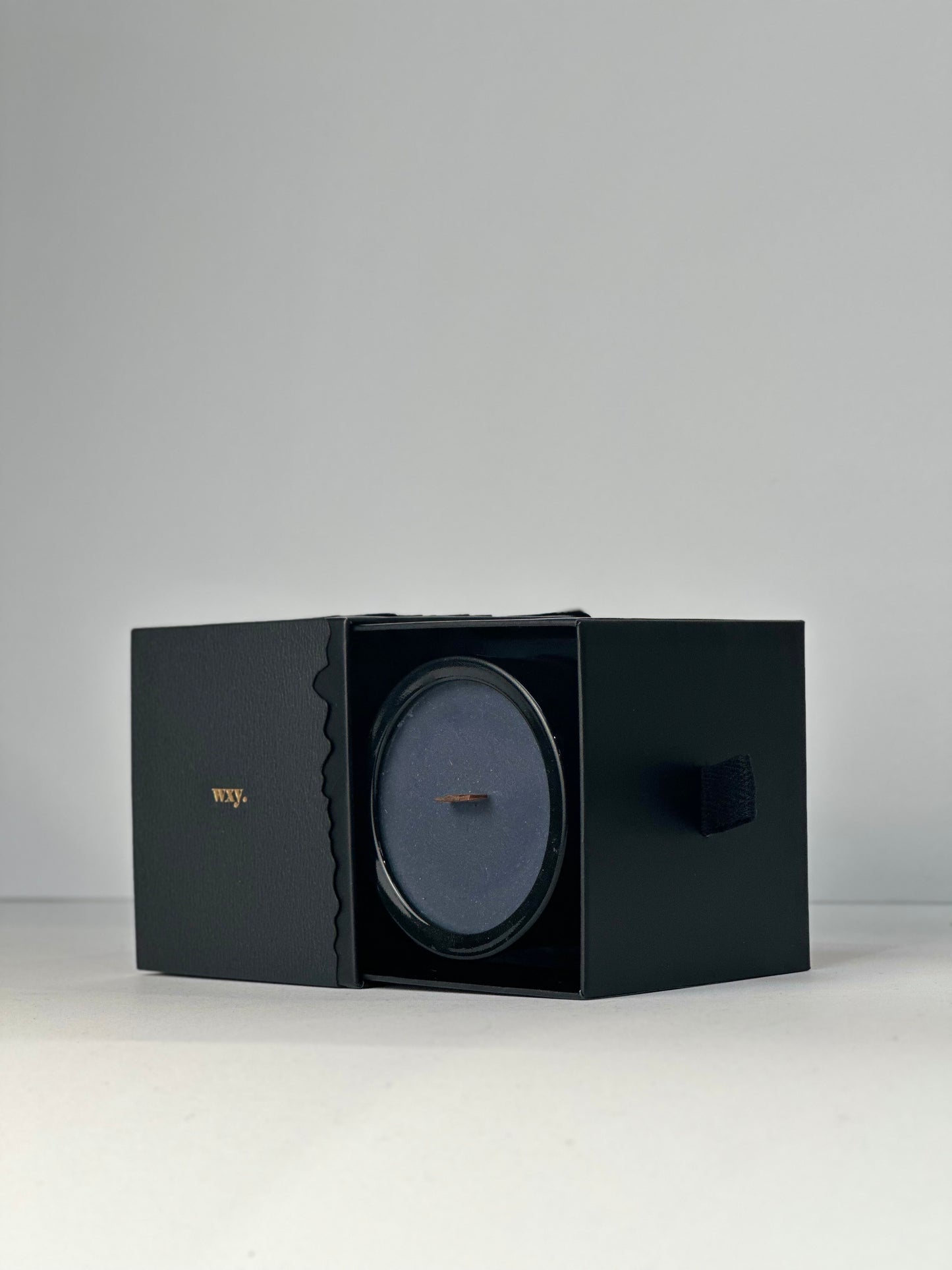 Wxy Luxury Umbra Candle