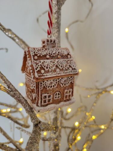 Pair of Gingerbread 'Iced' Christmas Houses