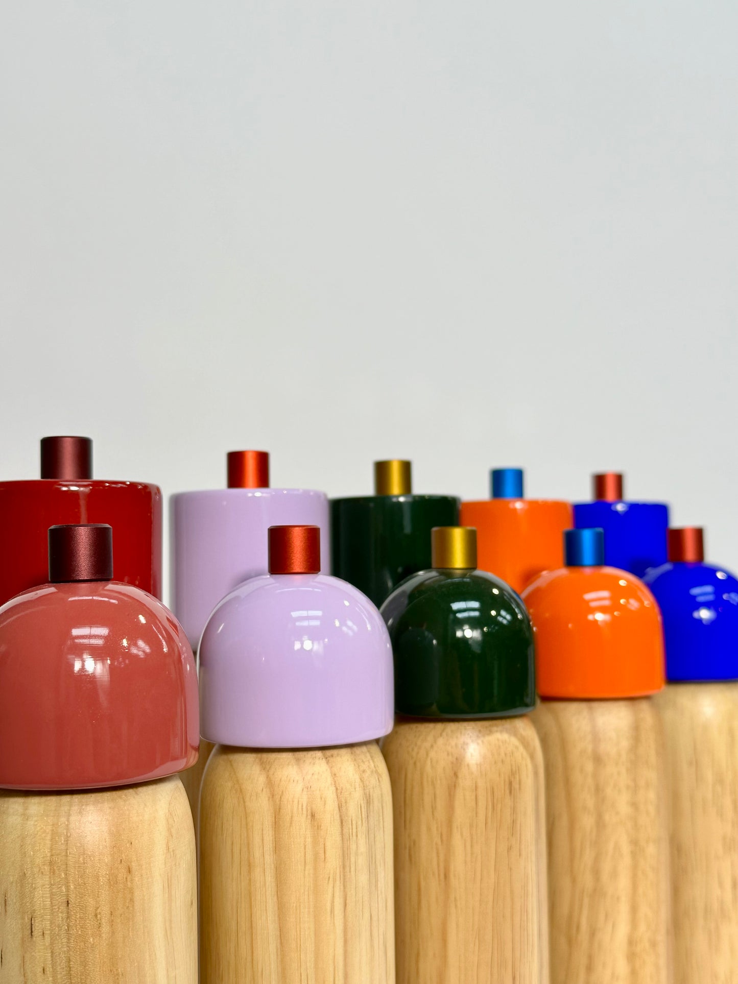 Deluxe Salt & Pepper Grinder - 2 colours available