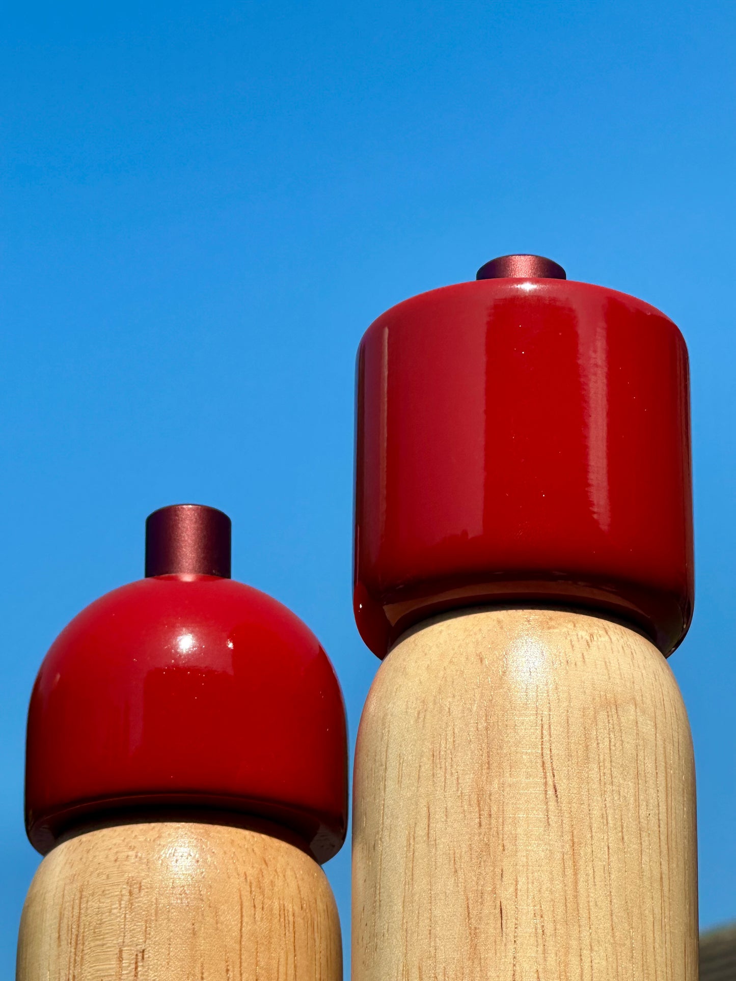 Deluxe Salt & Pepper Grinder - 2 colours available