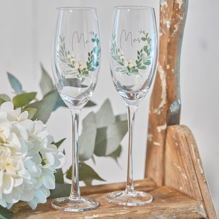 Set of Mr & Mrs Champagne Flutes