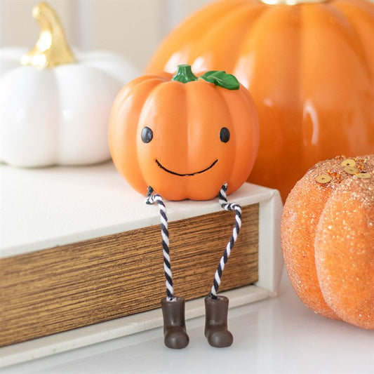 Smiling Pumpkin Shelf Sitter