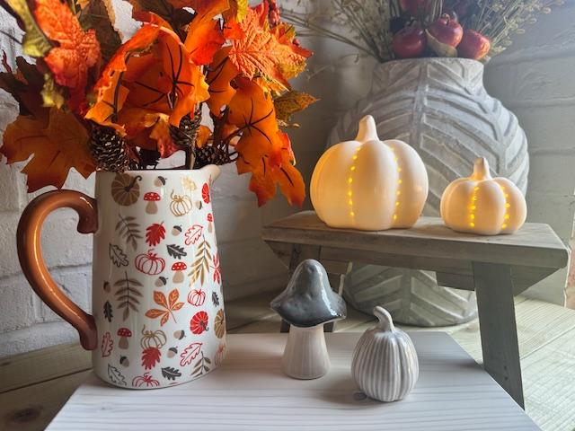 Autumn Leaves & Pumpkins Jug