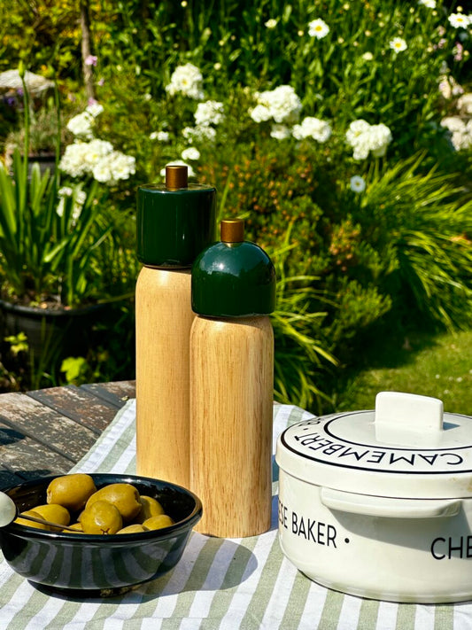 Deluxe Salt & Pepper Grinder - 2 colours available