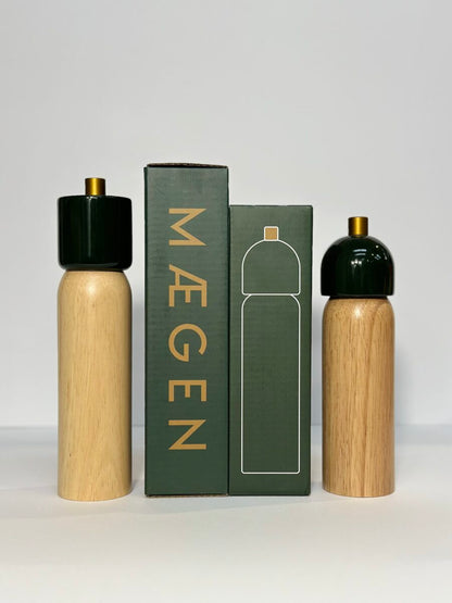 Deluxe Salt & Pepper Grinder - 2 colours available