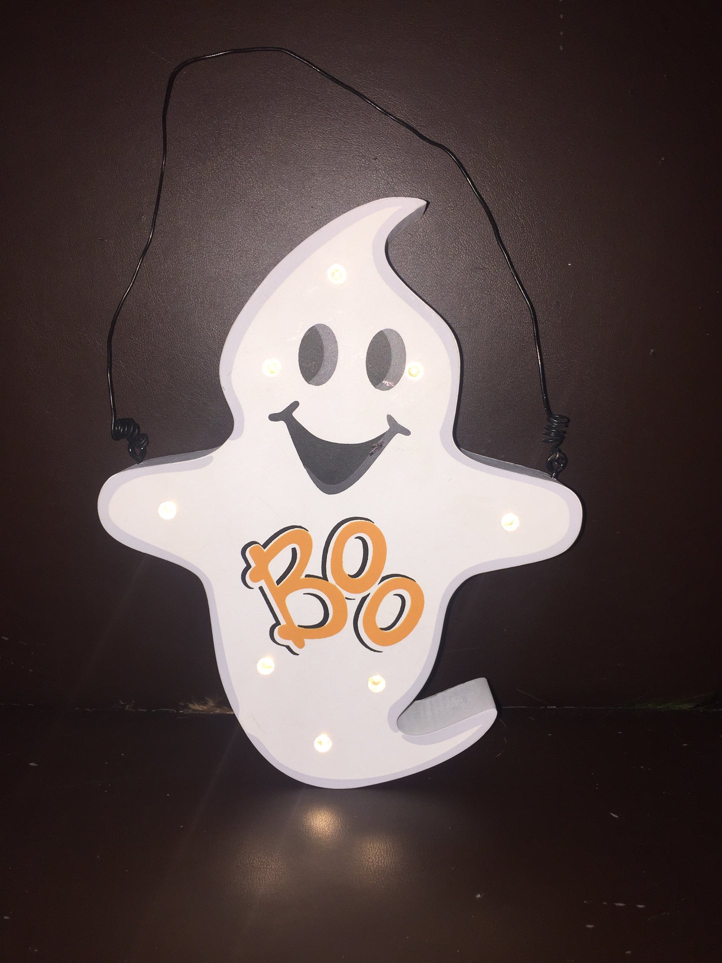 LED Ghost plaque