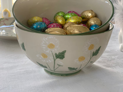 Set of 2 Spring Daisy Stoneware Bowls